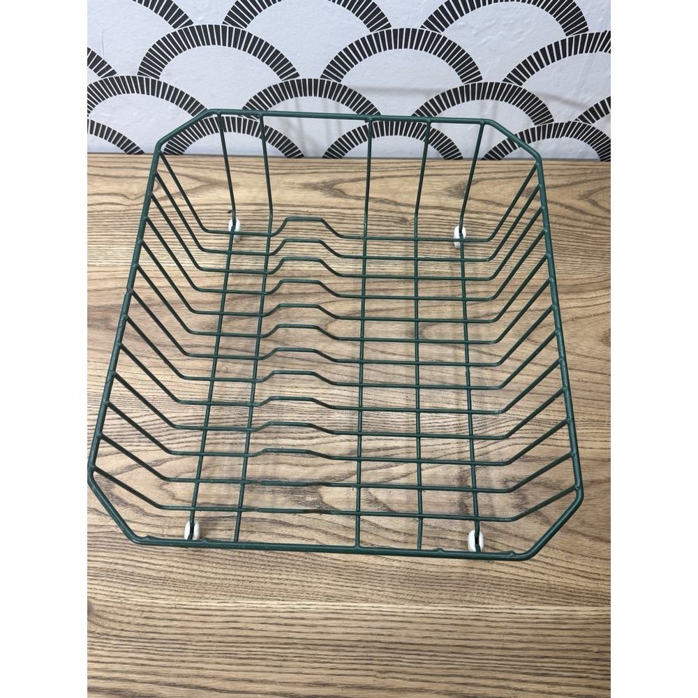 Rubbermaid Green Coated Wire Dish Drainer Small 12"x14" - No Utensil Cup